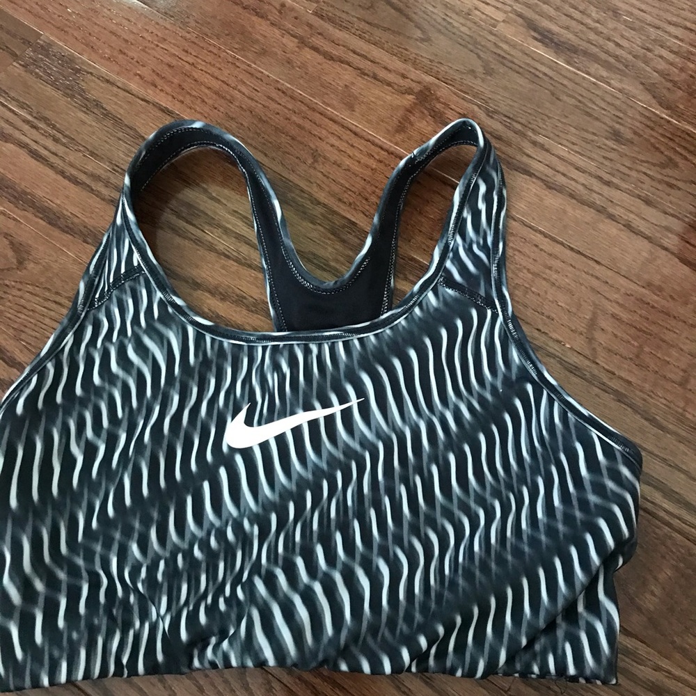 Nike sports bra